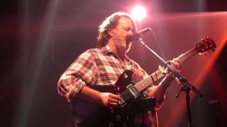 Watch Widespread Panic Tail Dragger video