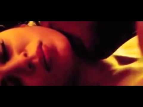 John Abraham & Kangana Ranauts sex scene in Shootout at Wadala...