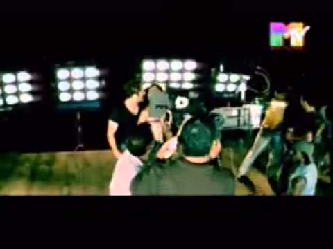 Kya mujhe pyar hai (Remix) - Woh Lamhe MTV Exclusive.mp4