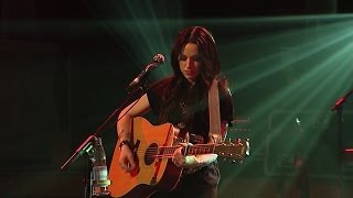 Watch Amy Macdonald Prepare To Fall video