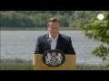 Cameron hails G8 meeting a success on multiple fronts