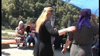 Сельская Зажигательная Свадьба В Дагестане)