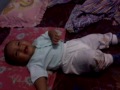 image Bayi Ketawa Sampai Muncrat