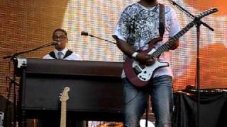 Watch Mint Condition Funky Weekend video