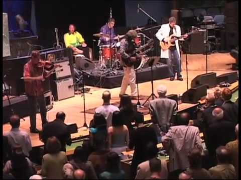 JUNOON - PAKISTAN national anthem in UN Assembly