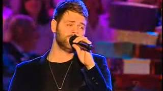 Brian Mcfadden Performing At Carols In The Domain 2011