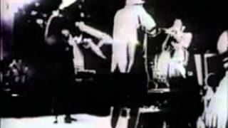 Watch Beastie Boys Eggman video