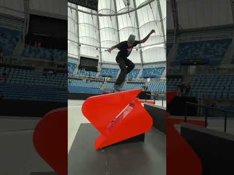 Kickflip Back Noseblunt’s - Braden Hoban & Felipe Gustavo