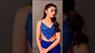 Krithi Shetty Hot Navel Belly Thoppul Boddu Exposing Photoshoot Video In Bodycon Dress Waist Hipshow