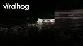 Flash Flooding In Hamilton, Texas || Viralhog