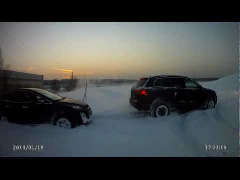 Mazda cx-7 и VW Touareg offroad