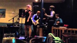 Watch Buddy Guy Show Me The Money video