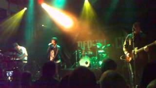 Watch Republica Millennium video