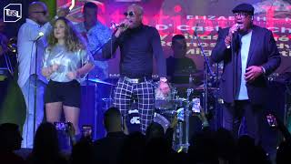 Los Van Van - Que Sorpresa | (En Vivo)