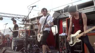 Watch 3 Feet Smaller Break Up video