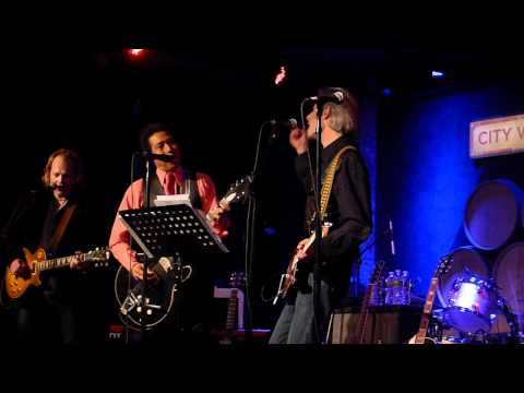 Like a Hurricane Alejandro Escovedo Lenny Kaye Covering Neil Young