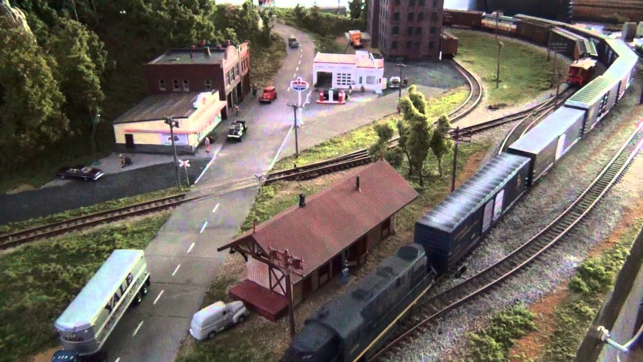 Scale Model Train Layout "Blue Ridge" - YouTube