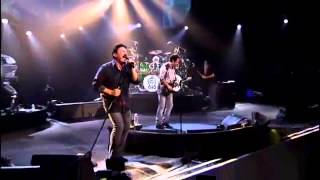 Watch Toto Falling In Between Live video