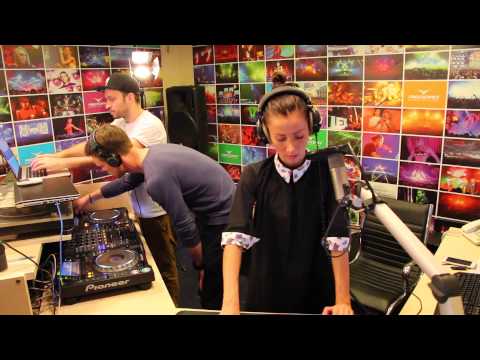 Shade K Feat. BBK - 9 Reindeers Shade K Feat. BBK - 9 Reindeers