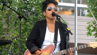 Watch Vicci Martinez Touch That Fire video