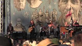 Watch Bonnie Raitt Luck Of The Draw video