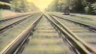 Watch Kraftwerk Trans Europe Express video