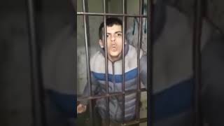 You Think These Bars Can Keep Me In Here?