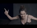 Nil Karaibrahimgil - Ben Buraya Çıplak Geldim (Orjinal Klip) klip izle