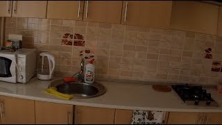 Видео Обзор жилья в Адлере где мы жили на улице Просвещения Курортный городок от Пора Отдыхать !, улица Лескова, Сочи, Россия