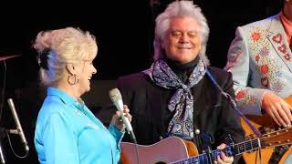 Watch Connie Smith Today I Started Loving You Again video