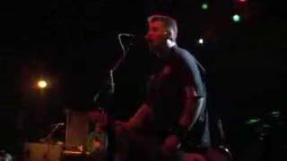 Клип Dropkick Murphys - Boys On The Docks (live)