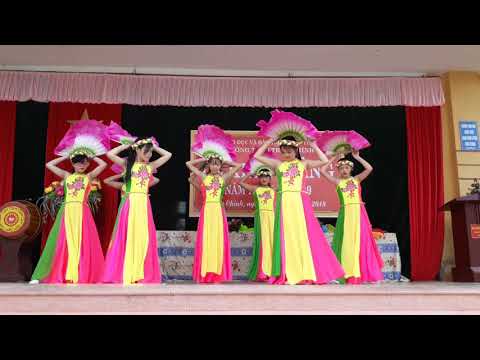 Văn nghệ khai giảng năm học 2018-2019