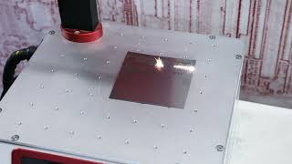 L6Plus Fiber Laser Marking Machine 20W Engrave On Stainless Steel Product For Barcode Nameplate Form
