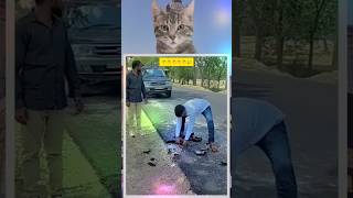 Kaisa Road Bana Ya Ki Haath Se Ukhar Raha Hai