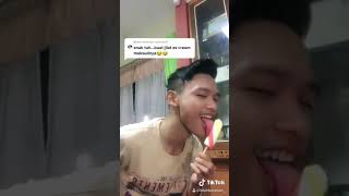 Cara Jilat Ice Cream Versi Lidah Panjang