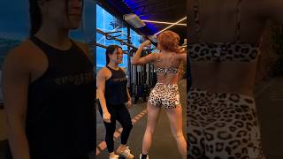 Ruivinha De Marte Check No Shape