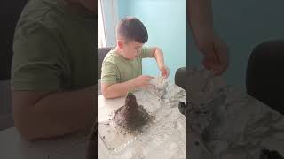 Poyraz N Yanardağ Deneyi Patladı Çocuklara Özel Değil