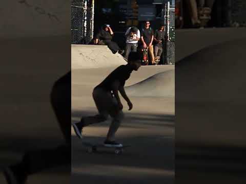 KICKFLIP GAP TO FRONT NOSE BLUNT MAURIO MCCOY #SHORTS