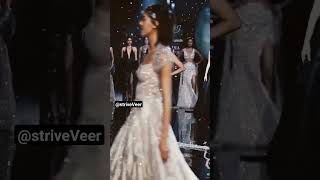 Hey We Aint Complainin Disha Patani Turns Showstopper At The India Couture Week
