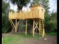 Houtwerken - Spielgeräte baut ein Ritterburg-Baumhaus