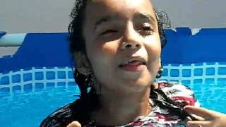 Vlog Na Piscina-Rayane Brandino
