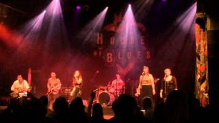 Tiffany Sayers Live With Band-Paper Planes