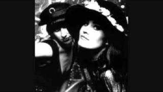 Watch Shakespears Sister Hello turn Your Radio On video
