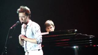 Watch Rufus Wainwright Medley You Made Me Love You For Me My Gal The Trolley Song video