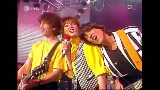 Katrina & The Waves - Walking On Sunshine 1985