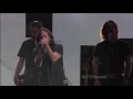 Roger Waters and Eddie Vedder 'Comfortably Numb' - 121212 Concert Benefit