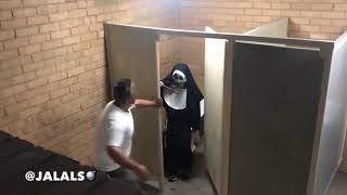 FUNNY HALLOWEEN PRANK
