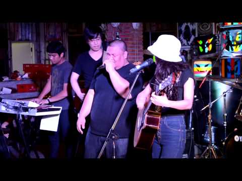 Tong & Jennie - สักวันที่ฉันมีเธอ (Live) thumb