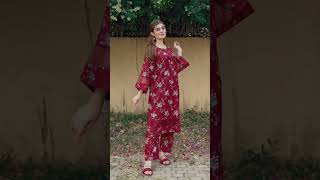 Stylish Overall Outfit Ideas Trendy & Comfortable Looks For Every Season