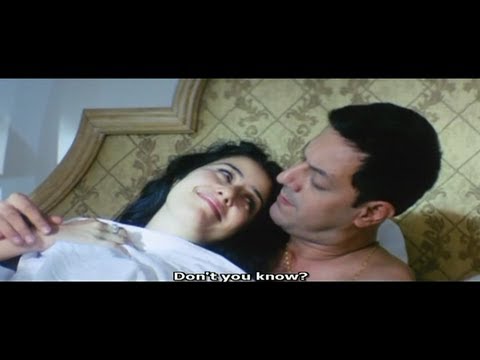 Manisha Koirala & Rajat Kapoor take a Shower together (Tum)